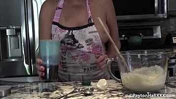 Wow, Payton Hall devours Connor's huge load like crazy! 😜