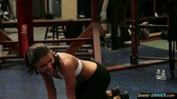 Gym Babe Stars In Glamour Storyline Roleplay