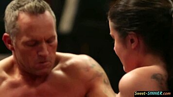 Gym Babe Stars In Glamour Storyline Roleplay