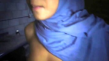 Arab Girls and Muslim Granny Drop Booty at Remote Desert Point