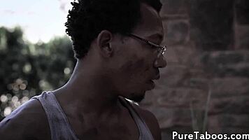 Young beauty casually sucks gardener's black dong outdoors