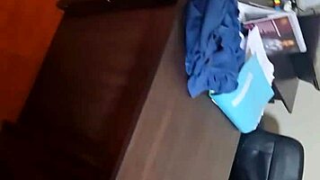 Argentina babe hides face for secret outdoor affair