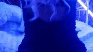i watched this beautiful girl erotically movin on the bed, her tits and ass so cute and blonde