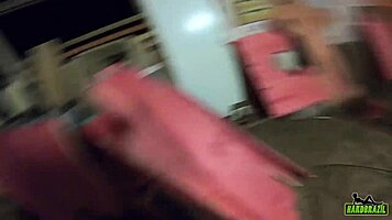 Gabriela Ramos records behind scenes with Bettohfitness in carpentry