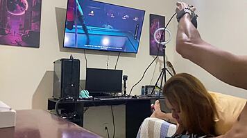 Suck Him During Gaming!