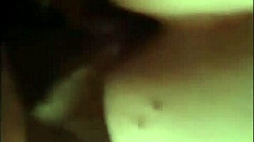 Filling that smooth shaved pussy with my cock 😏