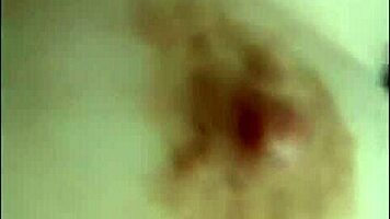 Filling that smooth shaved pussy with my cock 😏