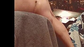 Milf squirting multiple orgasms with wanttobewowed