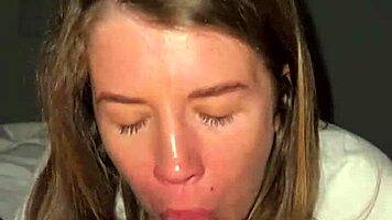 Sexy homemade deepthroat best friend