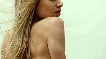 I's watching Francy Torino's sensual striptease, she's a skinny blonde babe with small tits undressing naked.