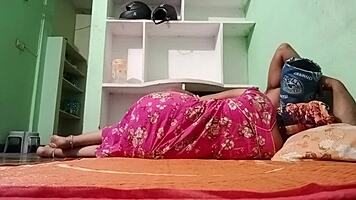 Labor worker aunty and college teacher get wild in the room