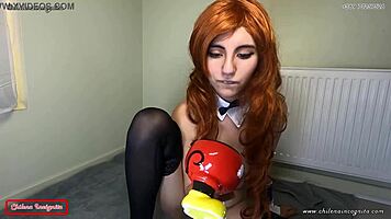 Chica's emotional breakfast prep with solo squirting