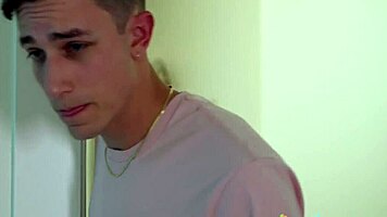 Stepsis Gamer Lulu Chu Blows Parker Ambrose In Pov