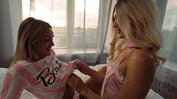 I Always Dreamed Of Licking My Lesbian Friends Pussy At Sunset