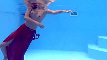 Tiny Skinny Pornstar Hermione Ganger Splashing in the Pool