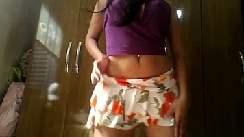 Brazilian teen shakes that juicy ass on cam!