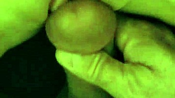 Amateur Wife Plays With Wet Pussy And Little 18+ Feet