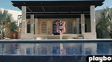 Perfect Ass Milf Model Muirina Fae Poses Naked. Babe Reveals Stunning Body.