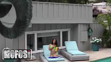 ziggy star puts cigar in pussy by pool watched by security guy