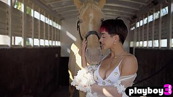 Beautiful Big Tits Teen 18+ Mia Valentine Reveals Curvy Body with Striptease and Undressing