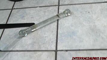 18+ निकारा चूत कुंवारी गांड की रंडी बनी कम वाले गांड पर