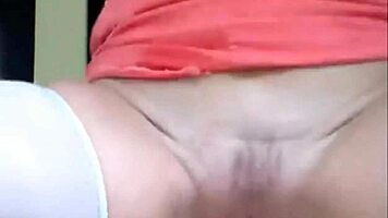 Teen Babe Squirts During Fuck!