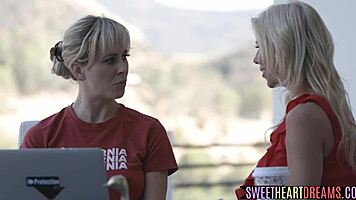 Milf queening petite teen!