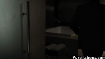 Beautiful 19yo stepdaughter rides and gets facefucked 😈