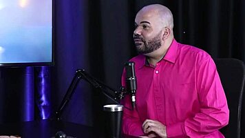 Paulo Avelar hides at the door listening to swingers in sheer red lingerie