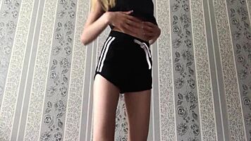 Student Undresses, Bends Over for Deepthroat and Anal