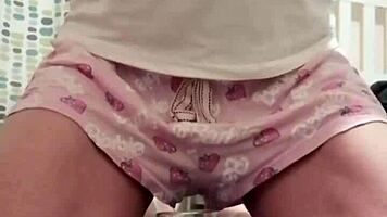 I can’t stop peeing in my tight pajamas