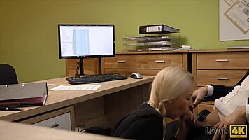 loan4k Uang Baru Mobil Baru Wawancara Seks