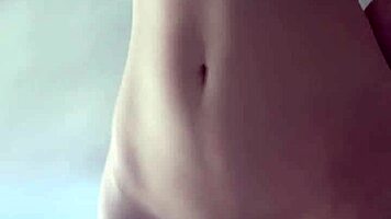 fit girl maiskii solos with clit fingering and pussy masturbation in horny session