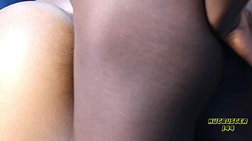 Fat juicy pussy getting handed cock with cum?