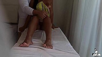 CAMERA FILMS LATINA TEEN AMATEUR TOUCHING MASSEUR