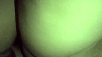 친구 아내가 돈 주고 타이트 보지 세게 박아달라고 애원!