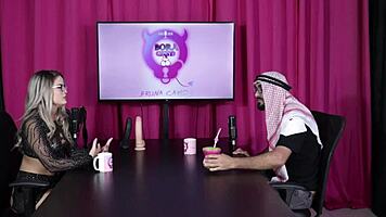 loira gostosa beija faz boquete e tem a buceta chupada depois que o convidado falou que nasceu em uma família com mentalidade liberal sua tia tentou dar uma de superior - elquer carlos