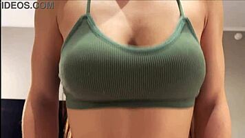 Quick sex in hotel room, cum in pussy creampie