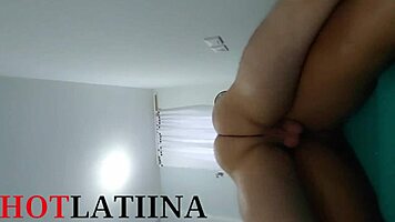 grabe mi novio follando con la vecina 😏