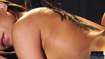 fatima kojima and deisy leon rip clothes in lesbian striptease