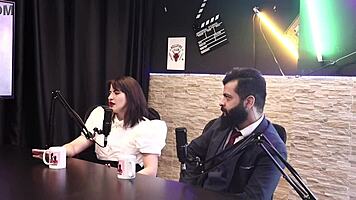 hey, lady snow and lord kenobi never tried double penetration or anal with her husband!