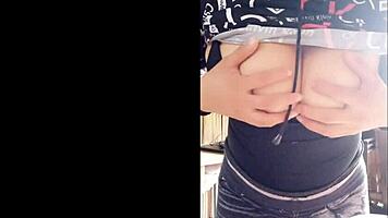 Hej, jag väntar sexig i min lägenhet på min mans chef för att knulla honom för en jobbbonus