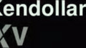 xvkendollar2 rearranges tight pussy 😍