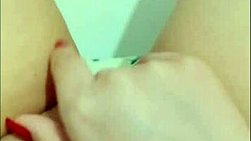 Kiss My Pussy in Public Homemade Orgasm