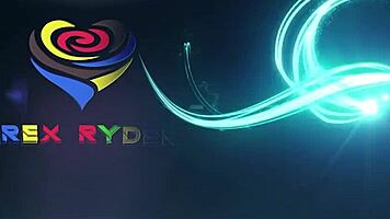 Lonely girl finds comfort with delivery guy after date cancellation