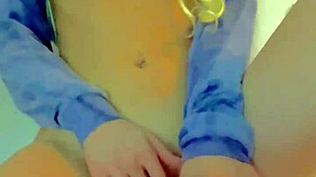 I play until I cum as a hot teen 18+ with small tits