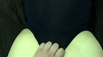 Chatting with my niece on messenger leads to delicious homemade sex