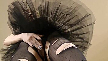 Teen Cumsprayed By Old Geezer In Stockings