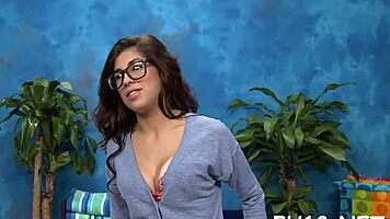 oiled teen massage seduction turning hardcore 😈