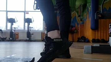 young 18+ girl shakes her ass in the gym shower